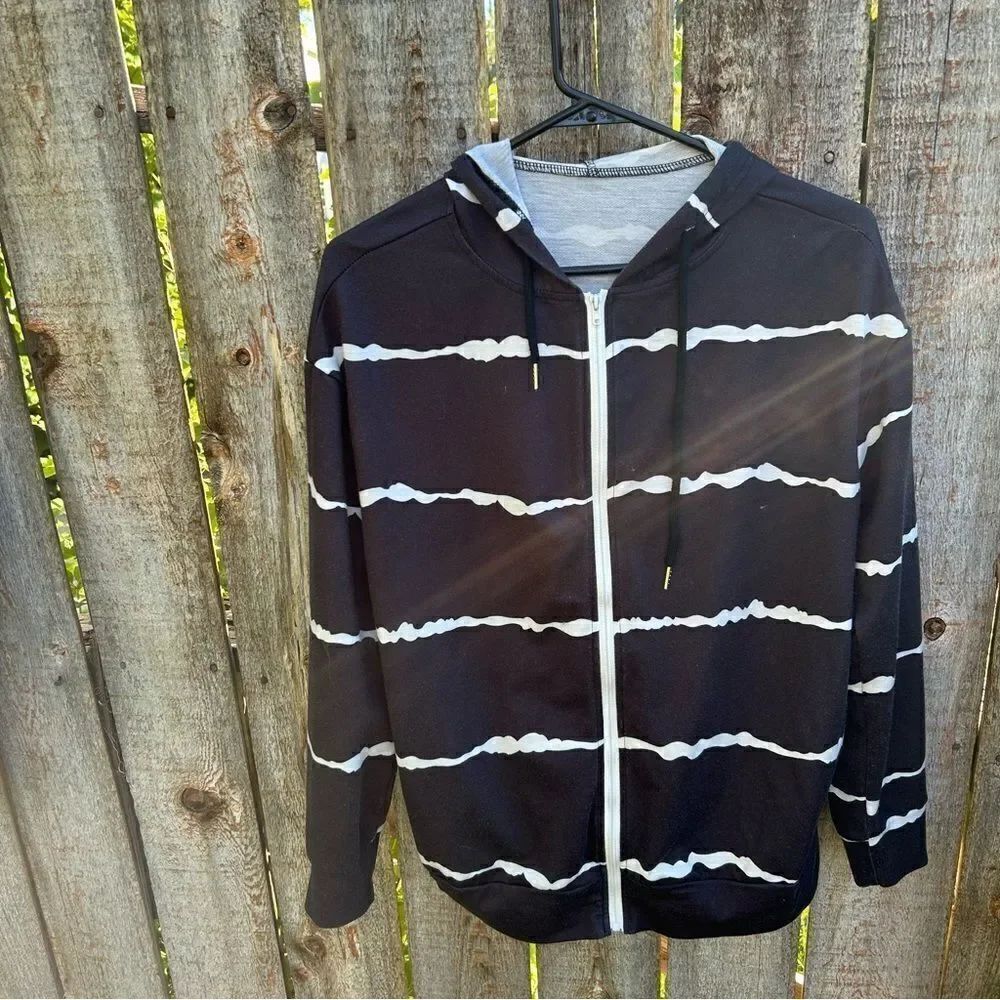 SHEIN long sleeve full zip up hoodies size small